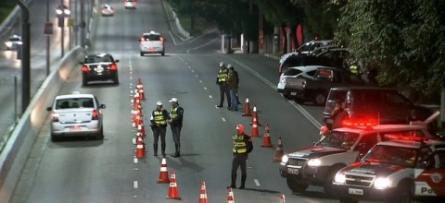 Aps denncia, PM faz blitz no corredor Norte-Sul para evitar rachas PIRITUBA