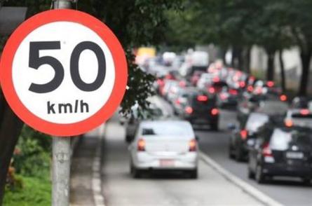 Ruas de SP tero velocidade mxima reduzida para 50 km/h at dezembro PIRITUBA